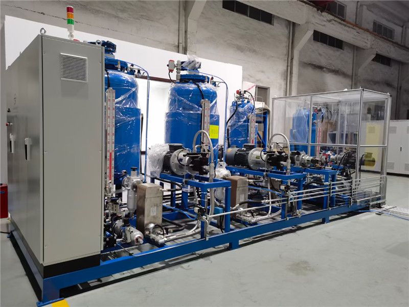 多組份加氣高壓發(fā)泡機